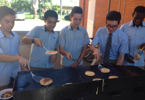 Pancake Junior Photo 1